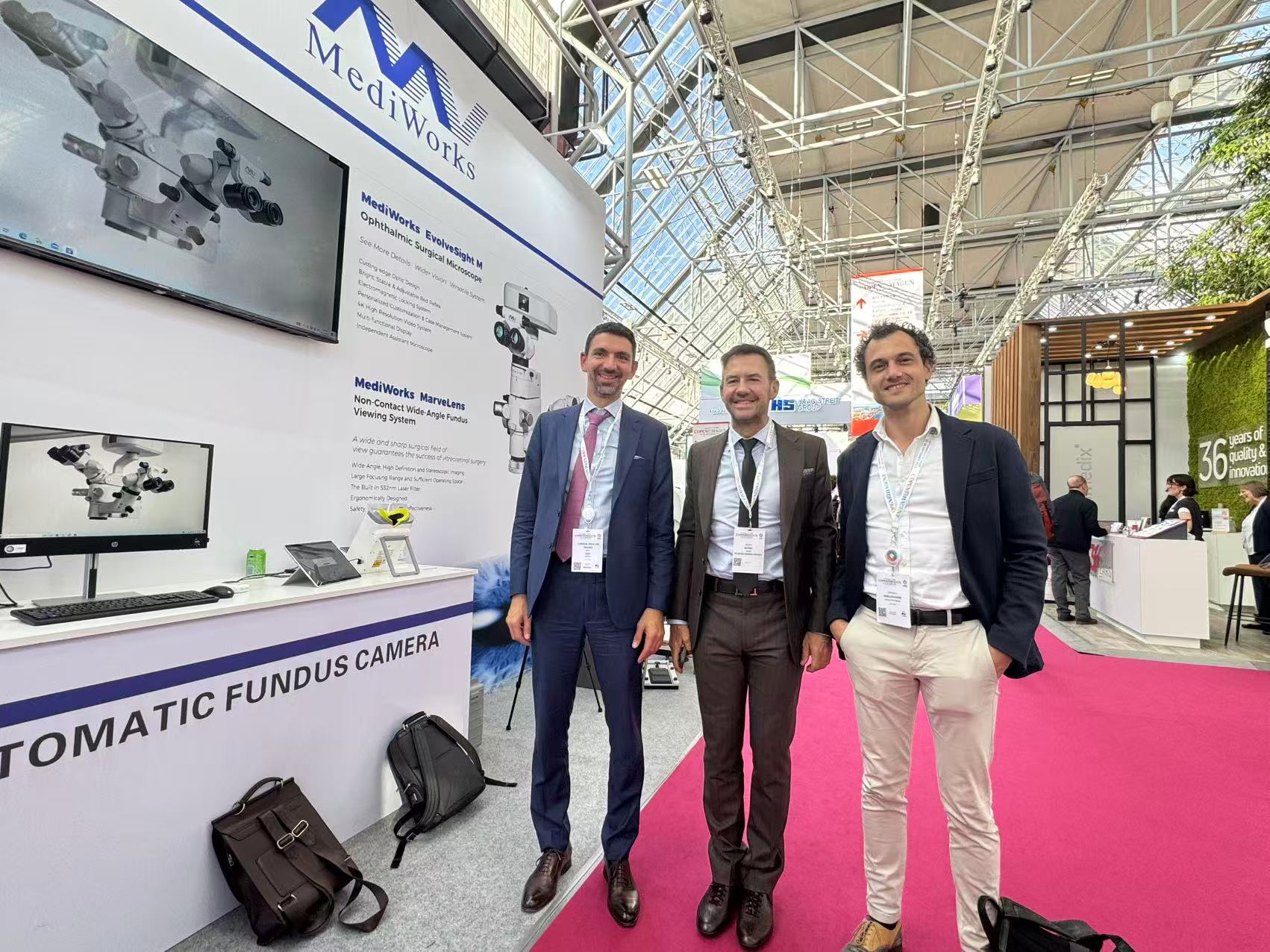 MediWorks Showcases Innovation at the 43rd ESCRS Annual Congress in Copenhagen