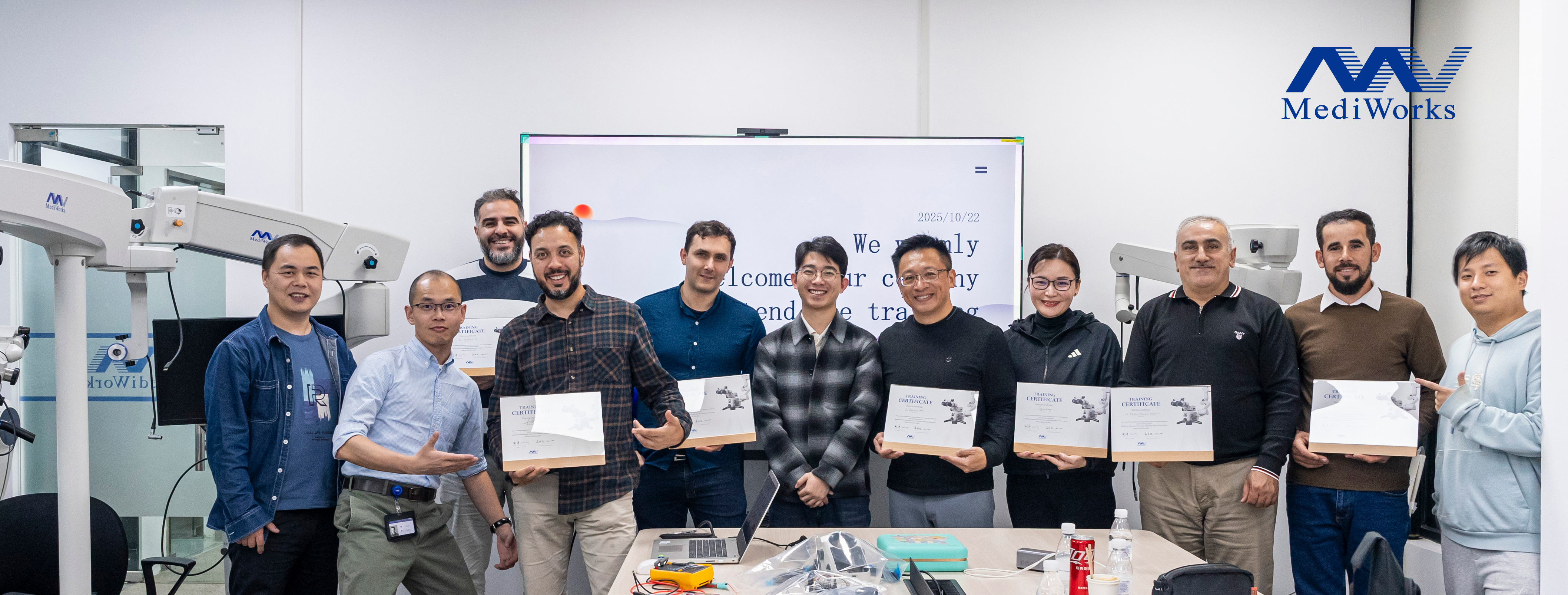 MediWorks Shines at DenTech China 2025: Debuting SM623D Dental Microscope to Link Global Dental Professionals